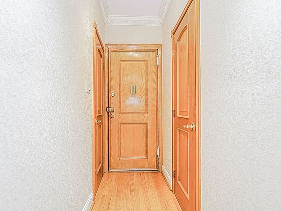 5th image of 1810 Avenue N #4C