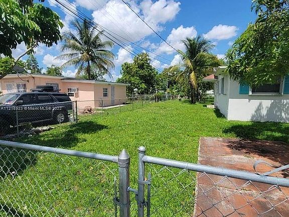 2nd image of 1200 NW 102nd St Unit 1200
