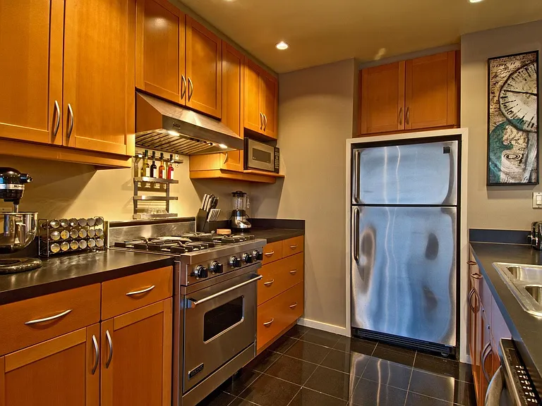 1966 Harvard Ave E #FURNISHED — Photo 8
