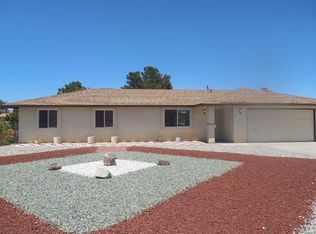 15038 Temecula Rd, Apple Valley, CA 92307