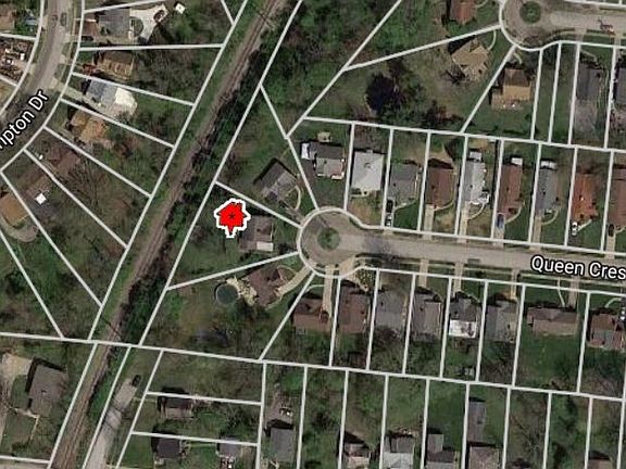 2nd image of 3800 Queen Crest Ave
