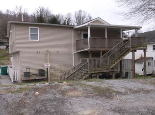 405 Simpson St #201, Clarksburg, WV 26301
