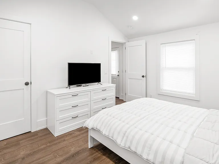 408 W Lake Dr #4 — Photo 9