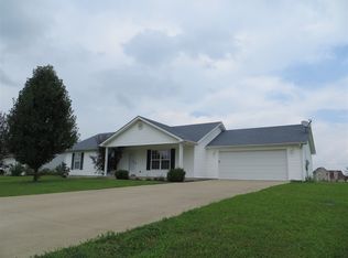 536 Rodeo Dr, Cecilia, KY 42724