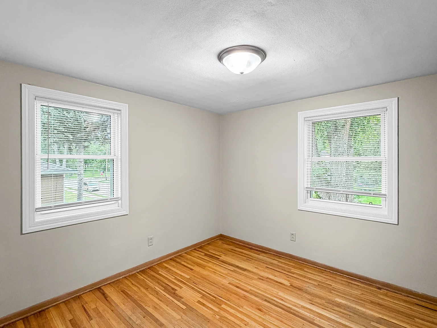 3 bed, 1425 sqft, $1,500 — Photo 3