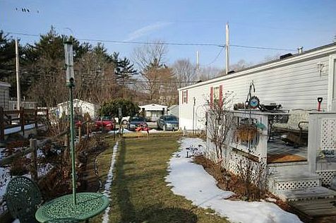 3rd image of 120 Cooper Ln