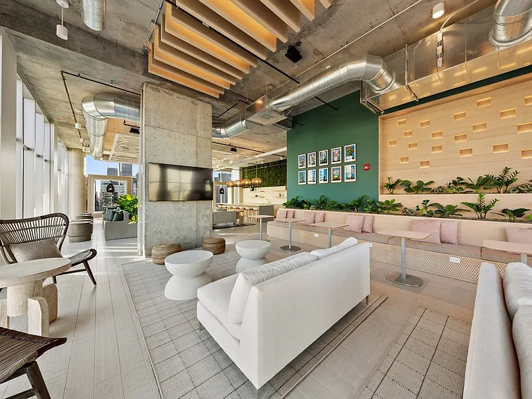 808_amenity_resident lounge (1)
