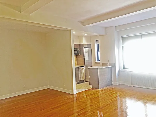 Rented by Stonehenge NYC LLC | media 14