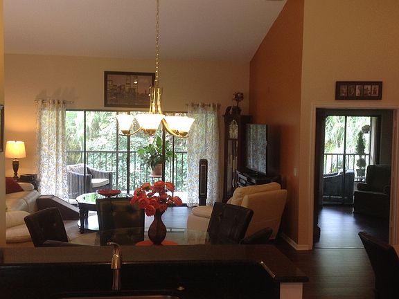 5th image of 7872 Lexington Club Blvd APT C