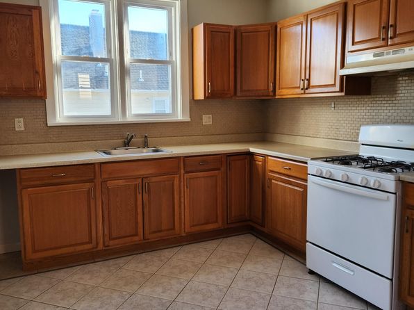 (undisclosed Address)