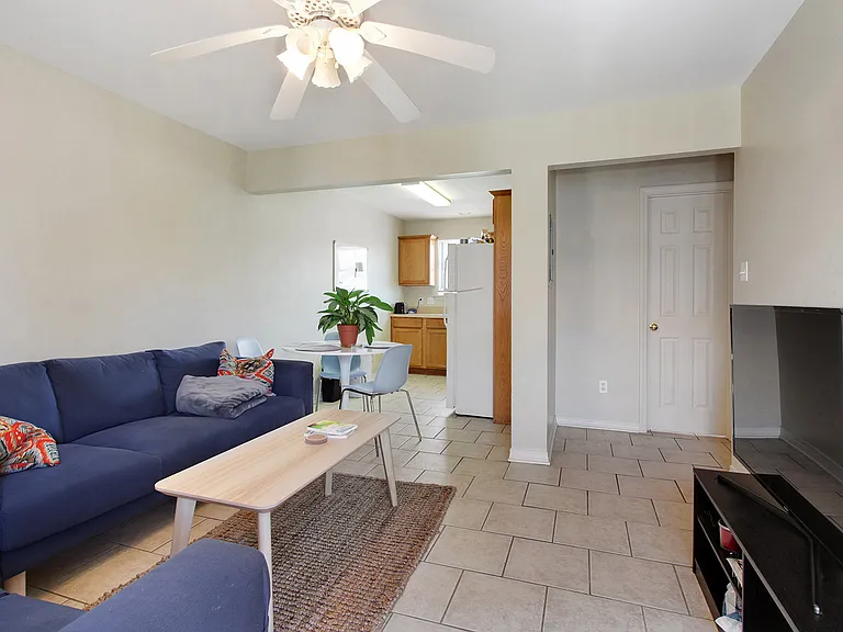 803 Felicity St #11 — Photo 3