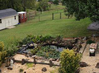 410 Fellers Cove Rd, Mosheim, TN 37818