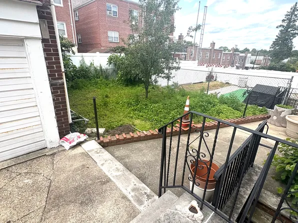 20-44 49th Street 2 image 1 of 7