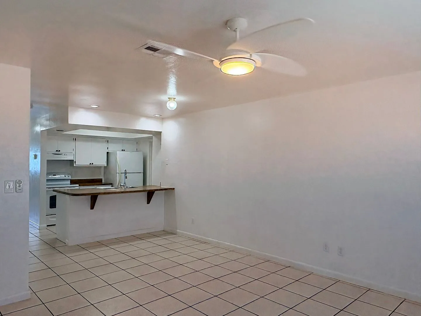3/2 Duplex for Rent in Cape Coral — Photo 4