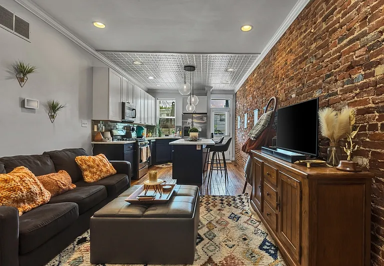 1448 Patapsco St — Photo 4