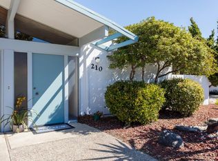 210 Sandpiper Ct, Foster City, CA 94404