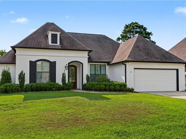 404 Golden Leaf Ct, Madisonville, LA 70447
