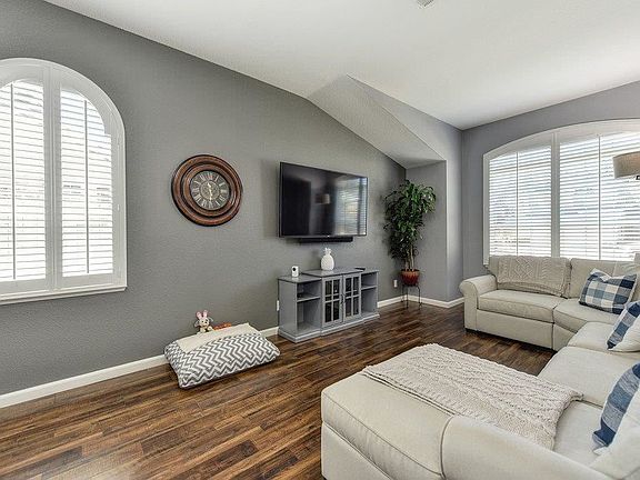 5th image of 7565 Sylvan Creek Ct