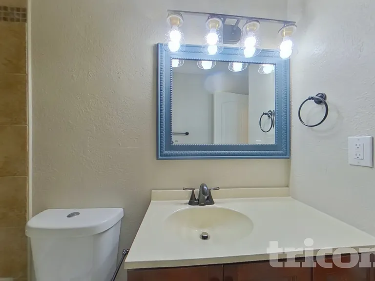 4615 El Camino Dr — Photo 11