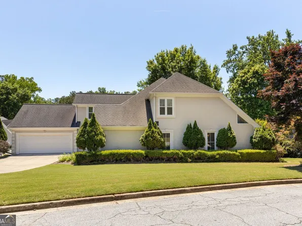 3736 Harts Pl, Atlanta, GA 30341