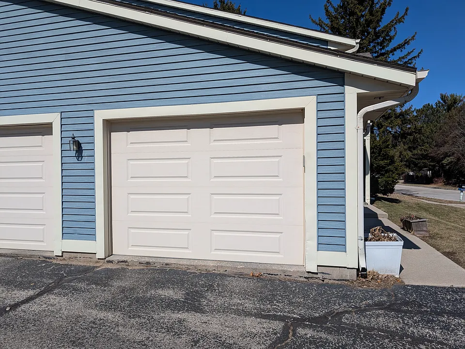 Private Garage