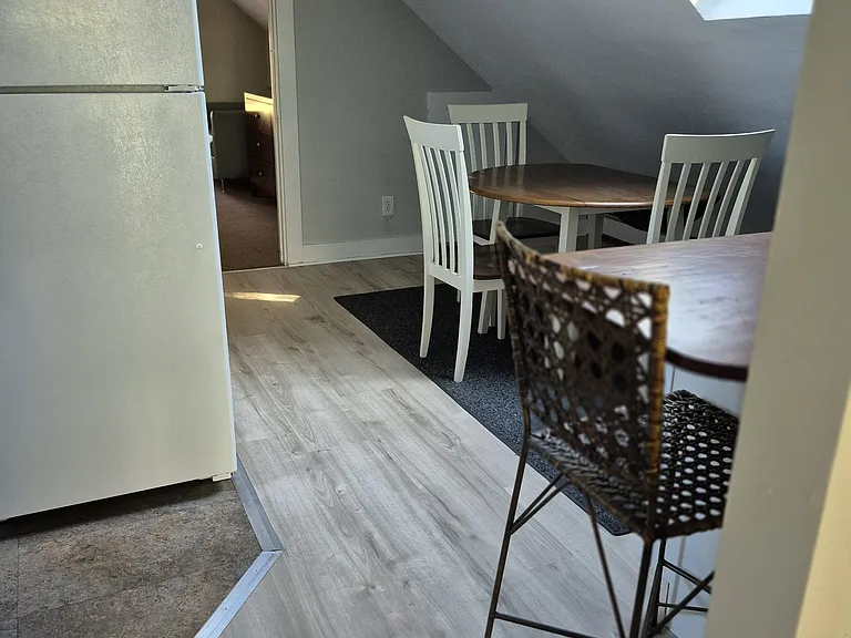 56 Franklin St #2 — Photo 5