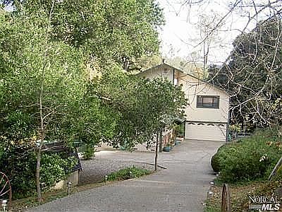 2nd image of 168 Circle Oaks Dr