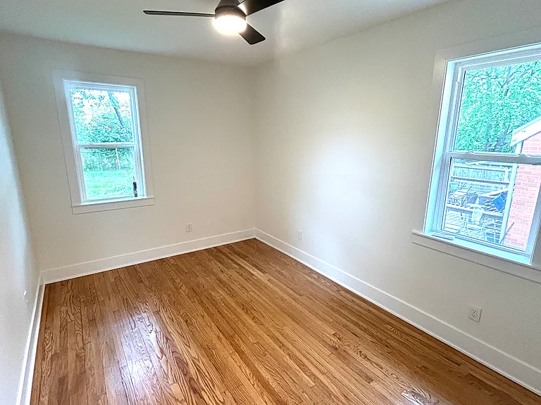 4120 Homelawn Ave — Photo 11