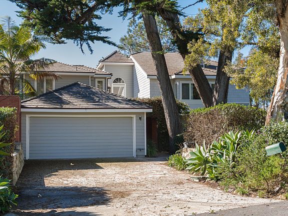 2nd image of 5 Rincon Point Ln