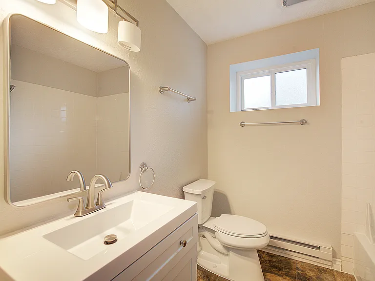 8500 Linden Ave N #B2 — Photo 9