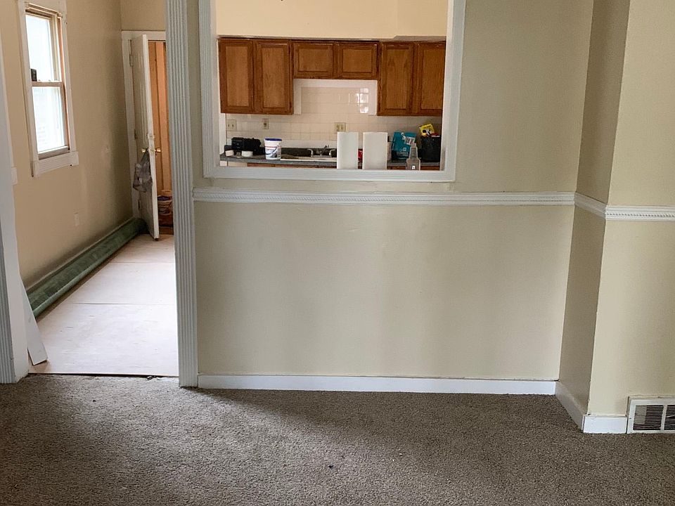 2nd image of 6728 Park Ave
