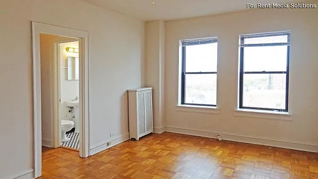 Living room - 7300 Venture