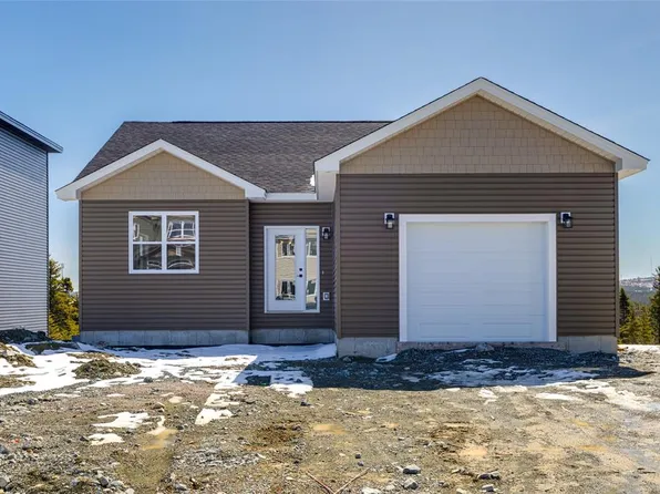 101 Trenton Drive, Paradise, NL A1L4B7