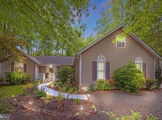 3206 Lakeview Pkwy, Locust Grove, VA 22508