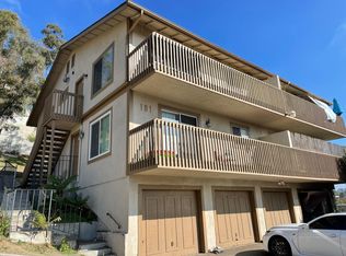 181 Stonyhurst Ct, Vista, CA 92084