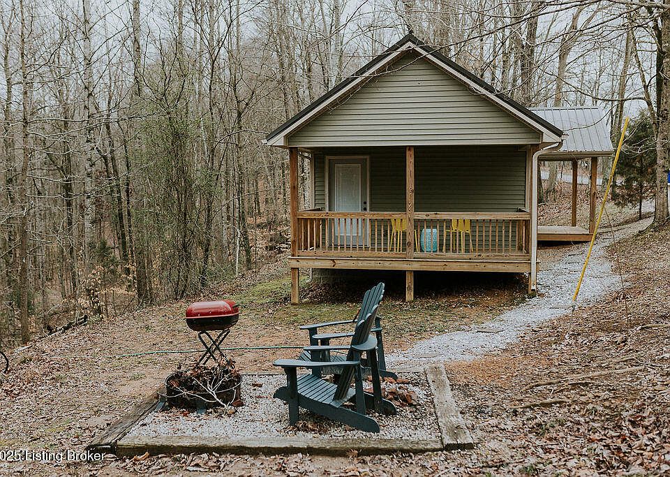 1st image of 866 Wilderness Rd