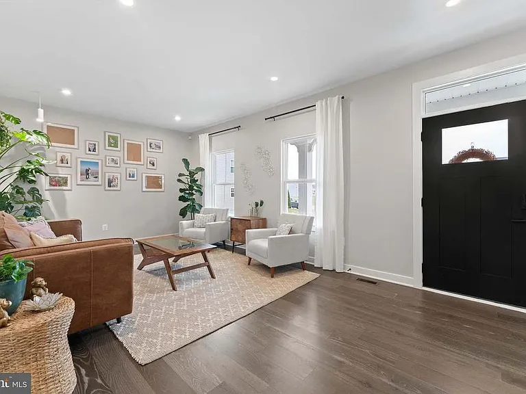 8600 Rawlings Ct — Photo 4