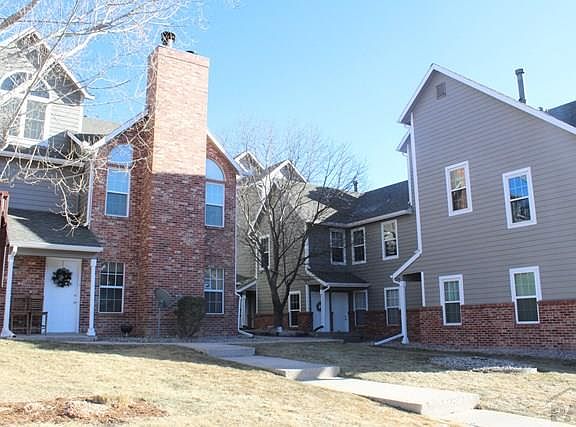 2nd image of 2121 Troy Ct