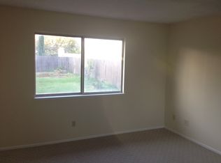 2059 Moonlight Ct, Palmdale, CA 93550