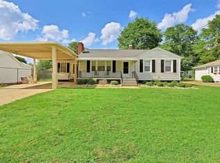 607 Maple Dr, Greer, SC 29651