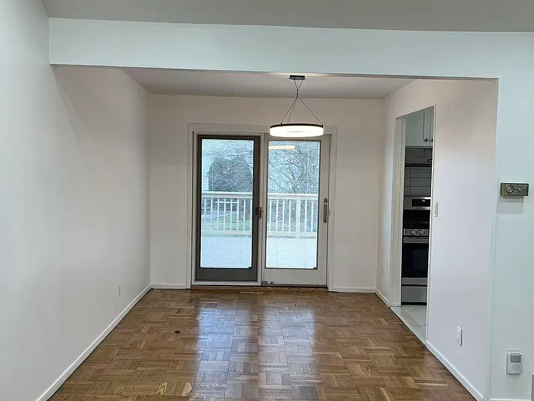 58 Elm Tree Ln — Photo 10