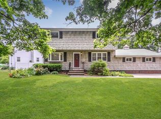 1507 Seneca Rd, North Brunswick, NJ 08902