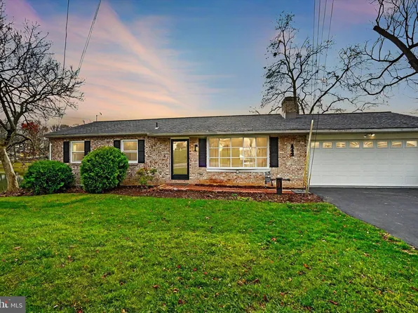 15422 Magnolia Dr, New Freedom, PA 17349