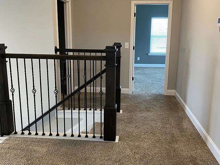 921 Burlington Dr — Photo 27