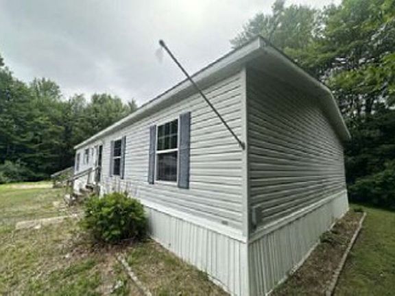 2nd image of 165 Wade Rd