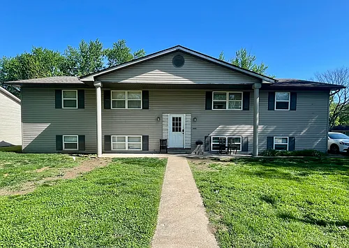 4453 W Bellview Dr #A Photo 1