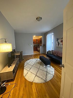 1st image of 153 E 103rd St APT 6
