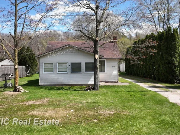 12903 Alma St, Burt, MI 48417