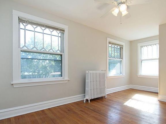 4th image of 615 S Grove Ave