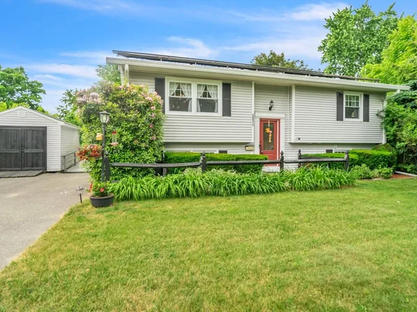 2018 Central St, Three Rivers, MA 01080